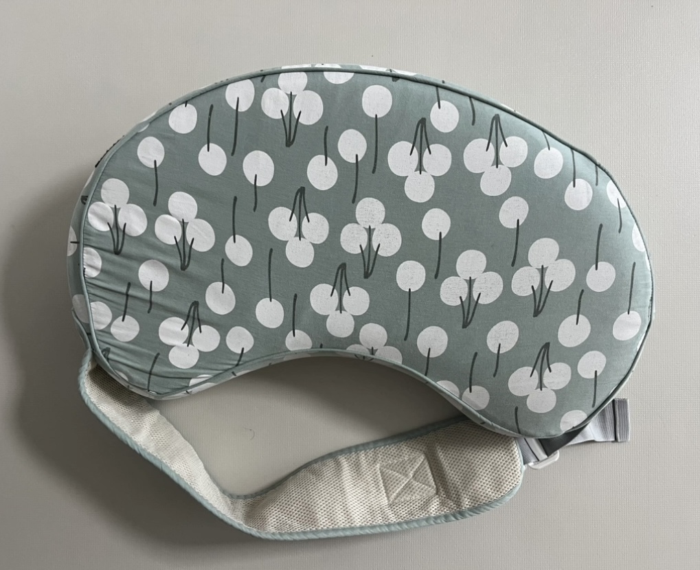 민트색 수유 쿠션